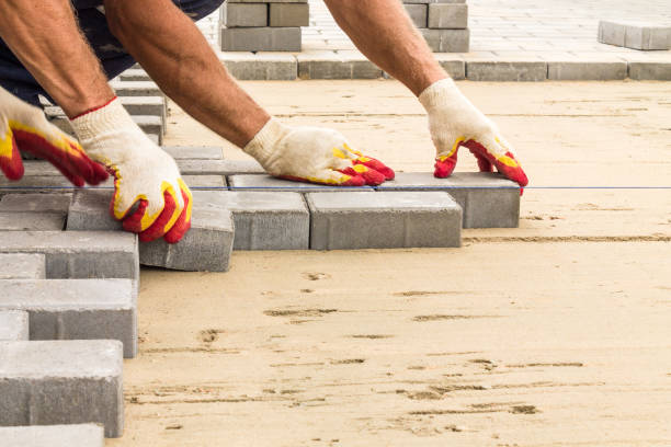 Best Driveway Paving Contractor  in Floris, VA